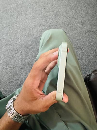 Apple iPhone 15 plus