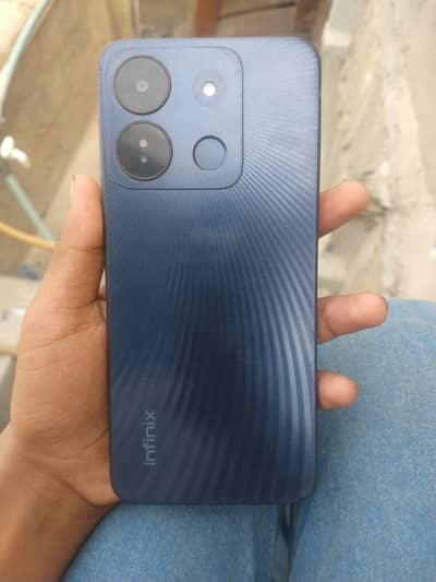 Infinix smart 7 hd