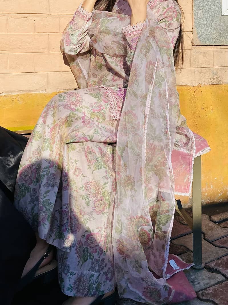 Clothes 0