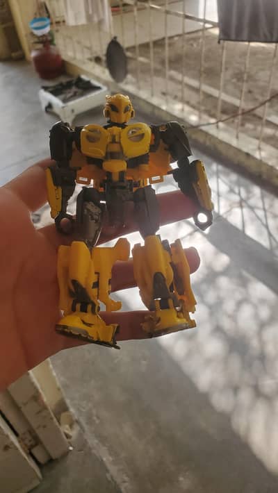 Bumblebee action figure for sele