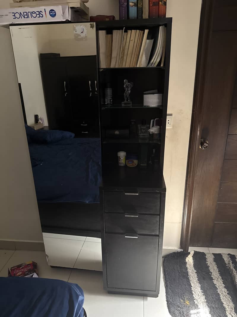 wardrobe 1