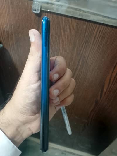 Vivo Y11