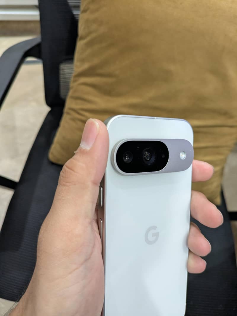 Google Pixel 9 2