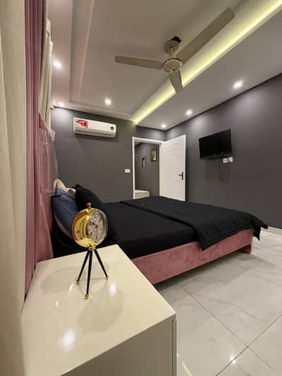Luxury 1-Bed Furnished Apartment Facing Eiffel Tower Available Per Day