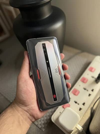 Red Magic 6 Pro Exchange Available