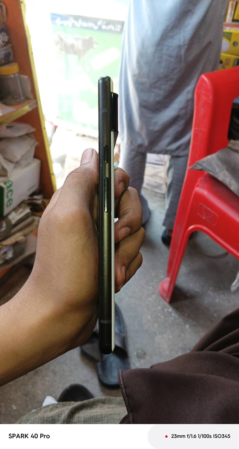 Google Pixel 6 1