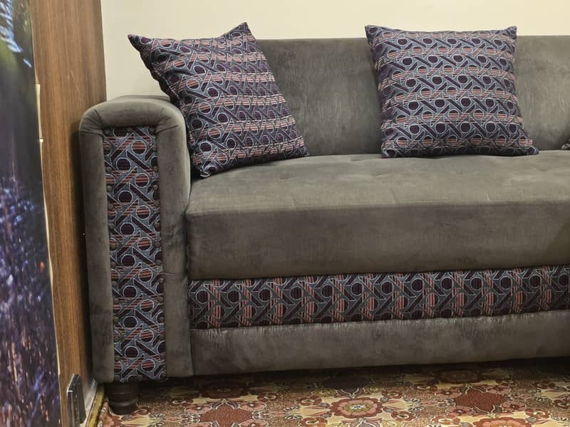 L Shape Sofa 0