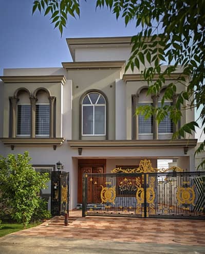 Brand New 10 Marla Luxury House for Sale in LDA Avenue 1 Near Park