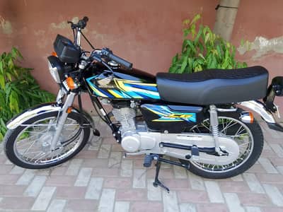 Honda 125 like a showroom condition