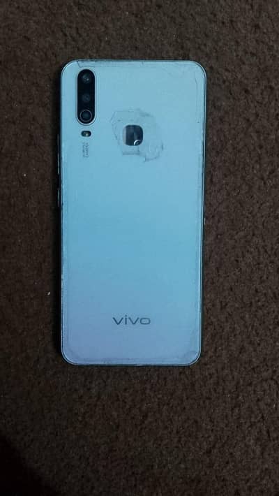 Vivo Y17