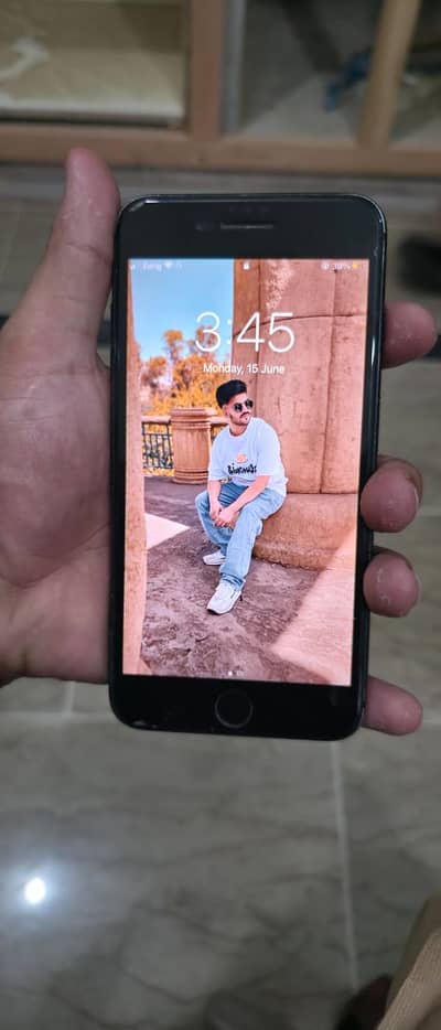 Apple iPhone 7 Plus