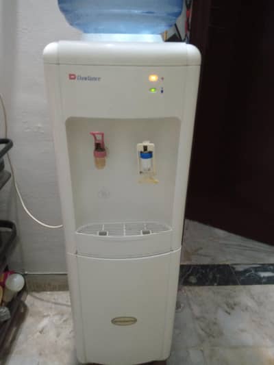 dawlance water dispenser
