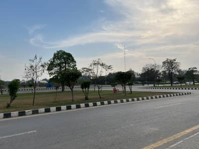 10 Marla Possession Plot For Sale M-3 Extension 1 Lake City Lahore