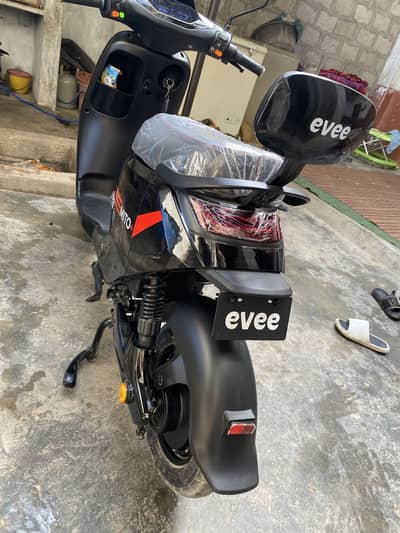 Evee new model 2026 just 45 days used