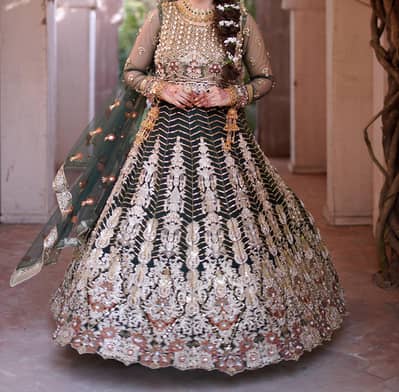 Original akbar aslam 3pc dress. . front back same