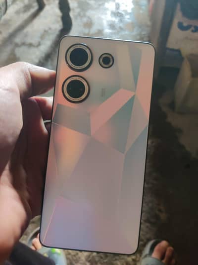 tecno canon 20 8 256gb