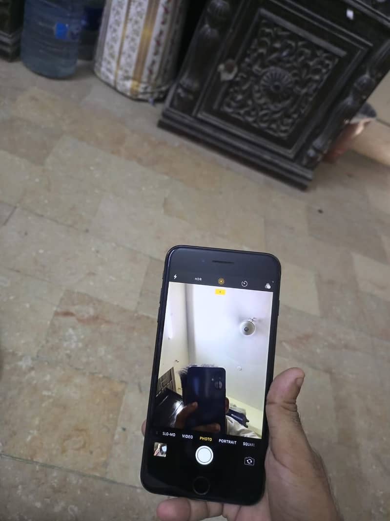 Apple iPhone 7 Plus 8