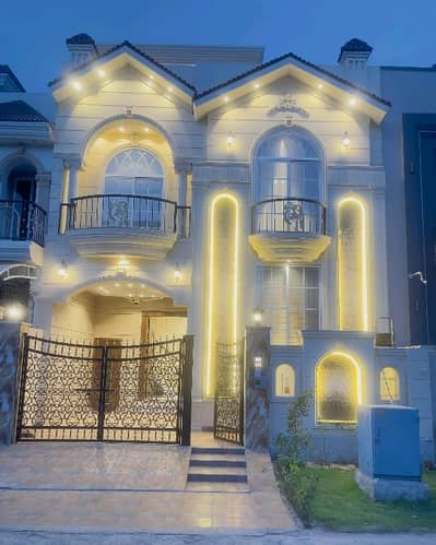 On Excellent Location 5 Marla House Is Available For sale In Citi Housing Society