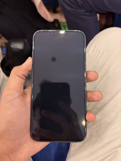Apple iPhone 13