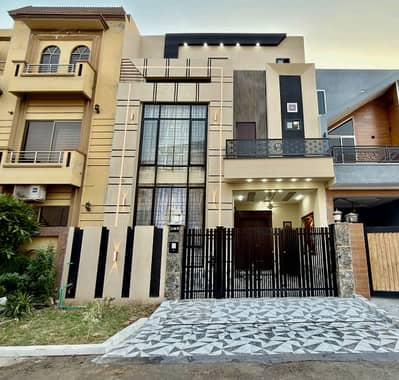 Prime Location 5 Marla House available for sale in Citi Housing Society, Citi Housing Society