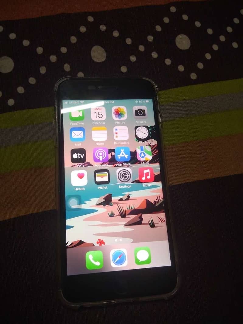 Apple iPhone 7 Plus 1