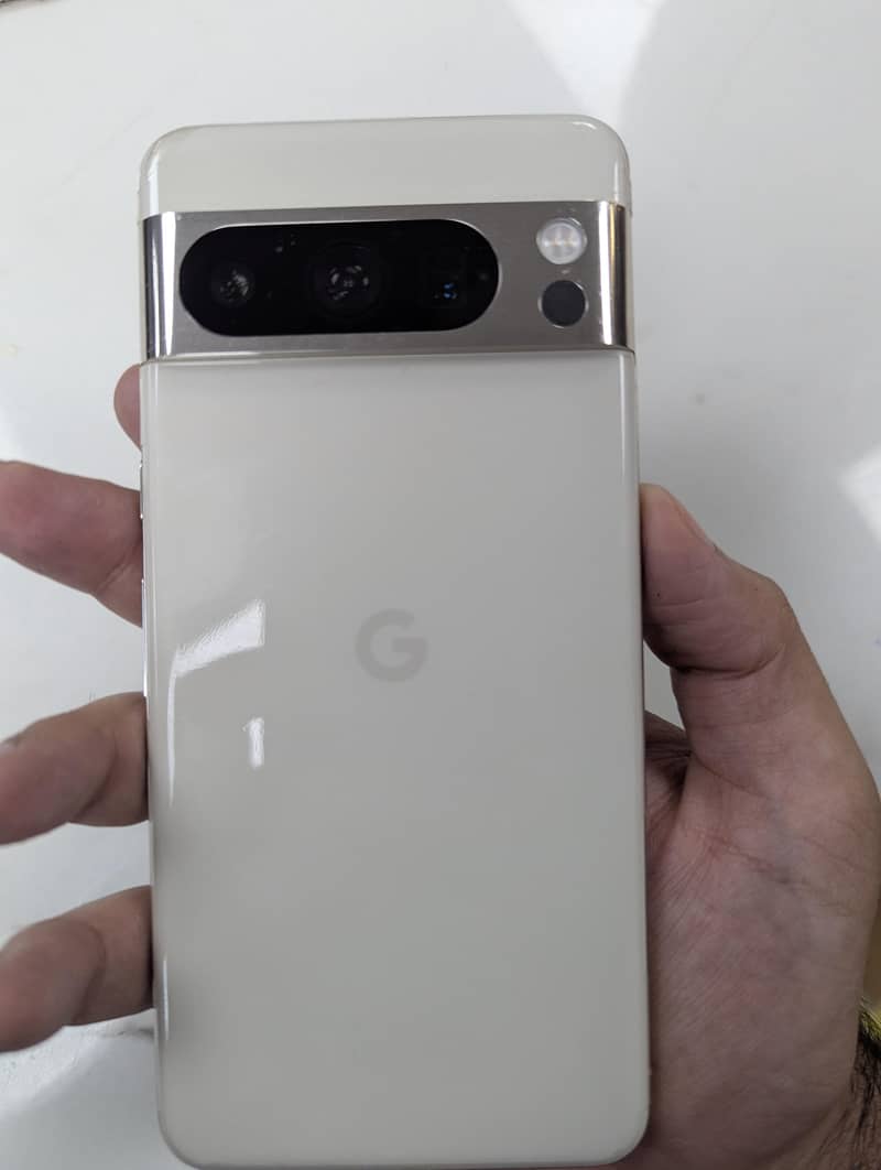 Google Pixel 8 Pro 1