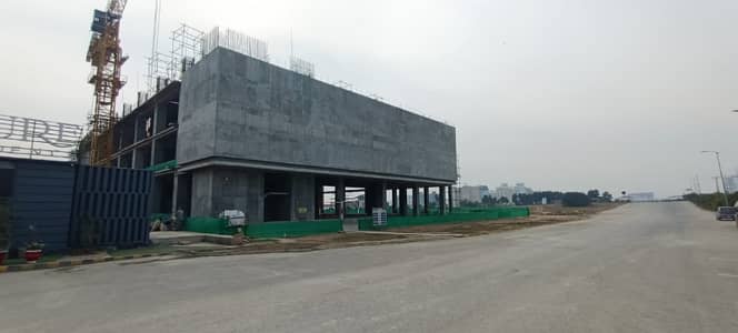 Get This Amazing Prime Location 10 Marla Residential Plot Available In Top City 1 - Block E