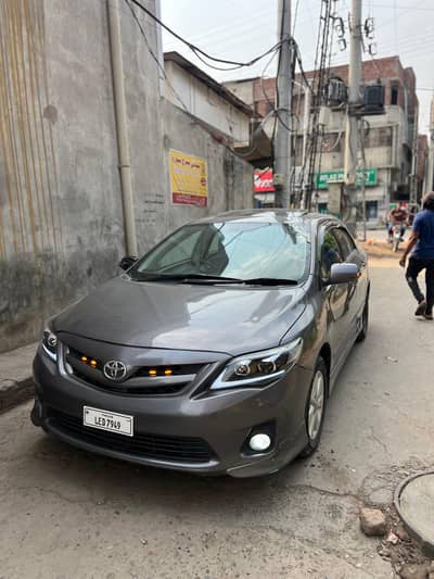 Toyota Corolla Altis 2013
