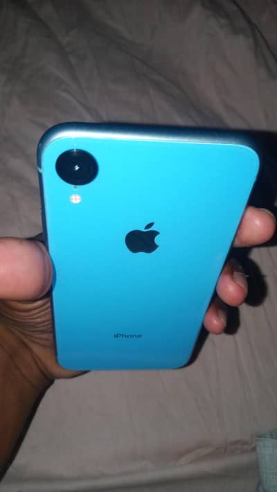 iPhone XR 64GB