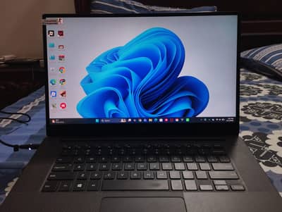 DELL XPS 15 9570 4K LED