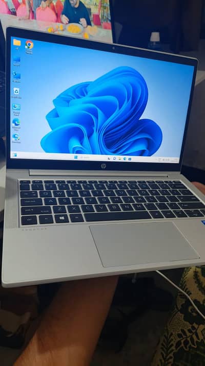HP ProBook 430 G8