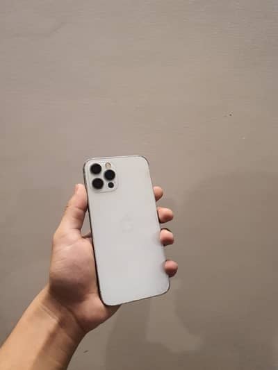 Apple iPhone 12 Pro