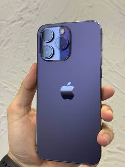 Iphone 14 pro max physical + esim          Iphone 11 12 13 14 15 16 17