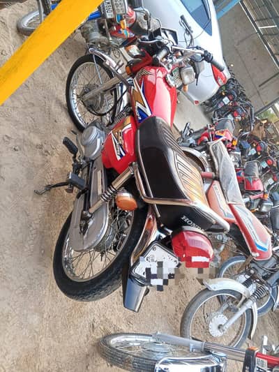 1 Hand Use Honda CG125 Only Serious Buyers Contact