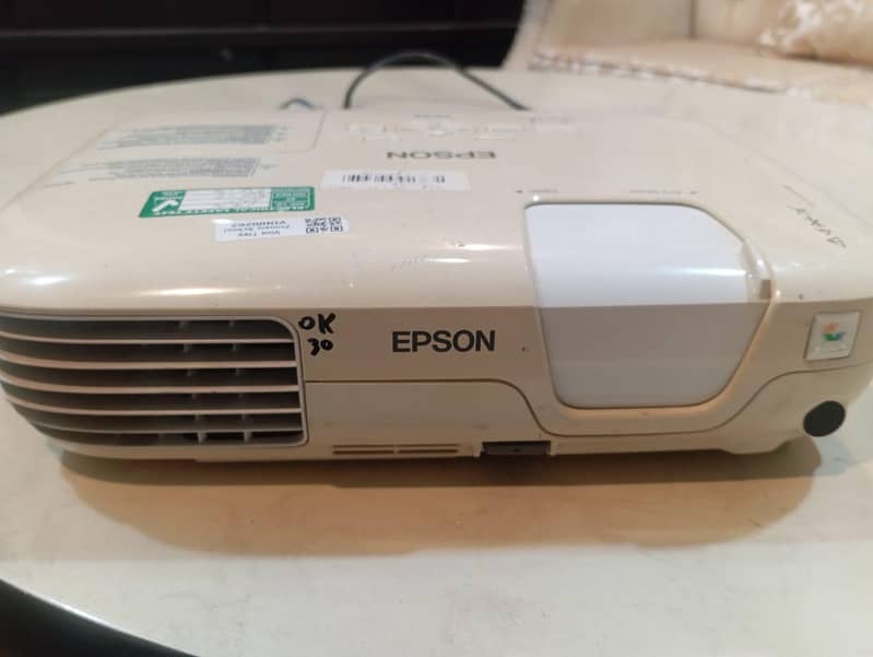 LCD PROJECTOR MODEL:H375B 0