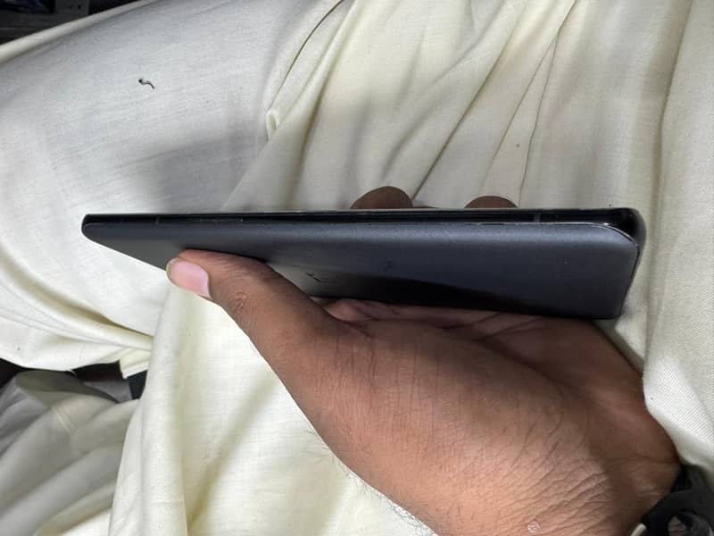 One Plus 9 Pro 3