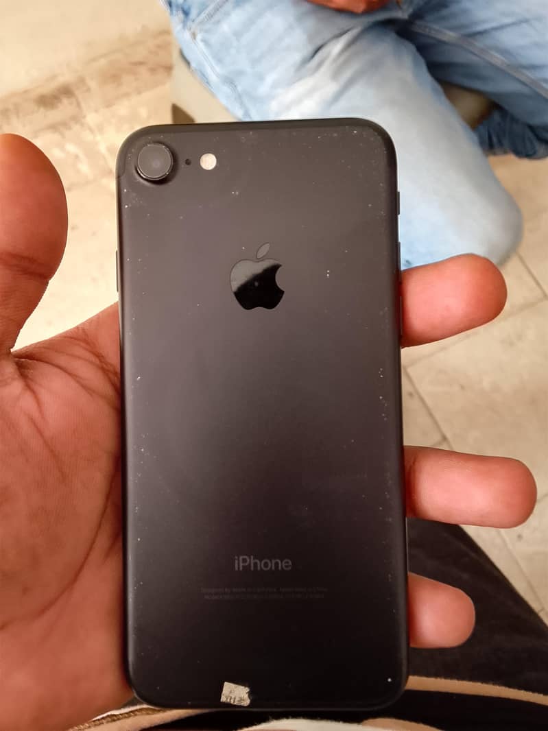 Apple iPhone 7 6