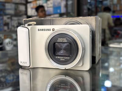 Samsung digital camera + mobile phone - model gc100