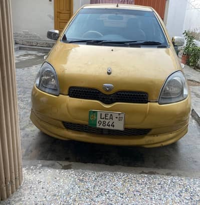 Toyota Vitz 2002