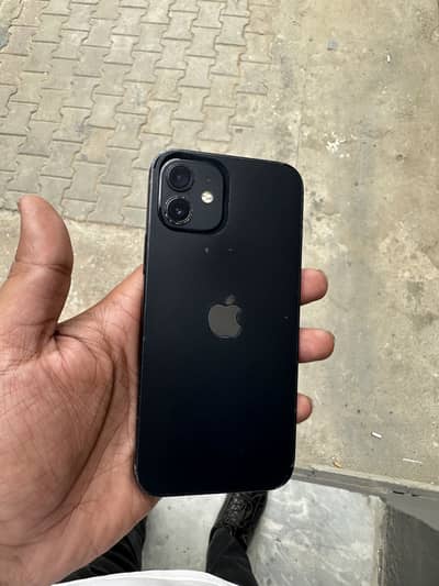 Apple iPhone 12