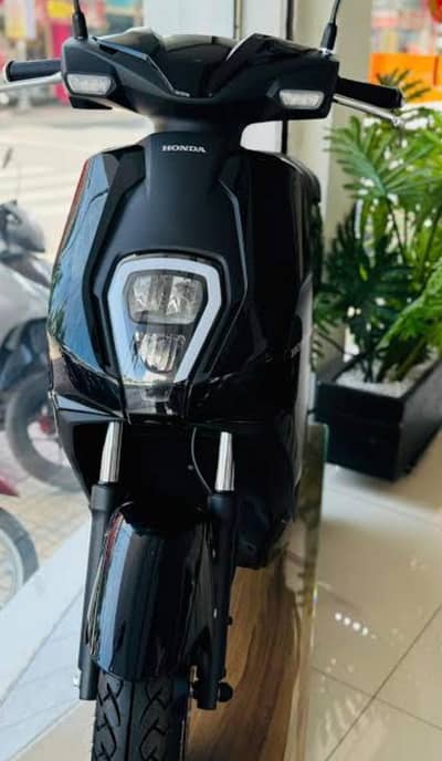 HONDA icon e