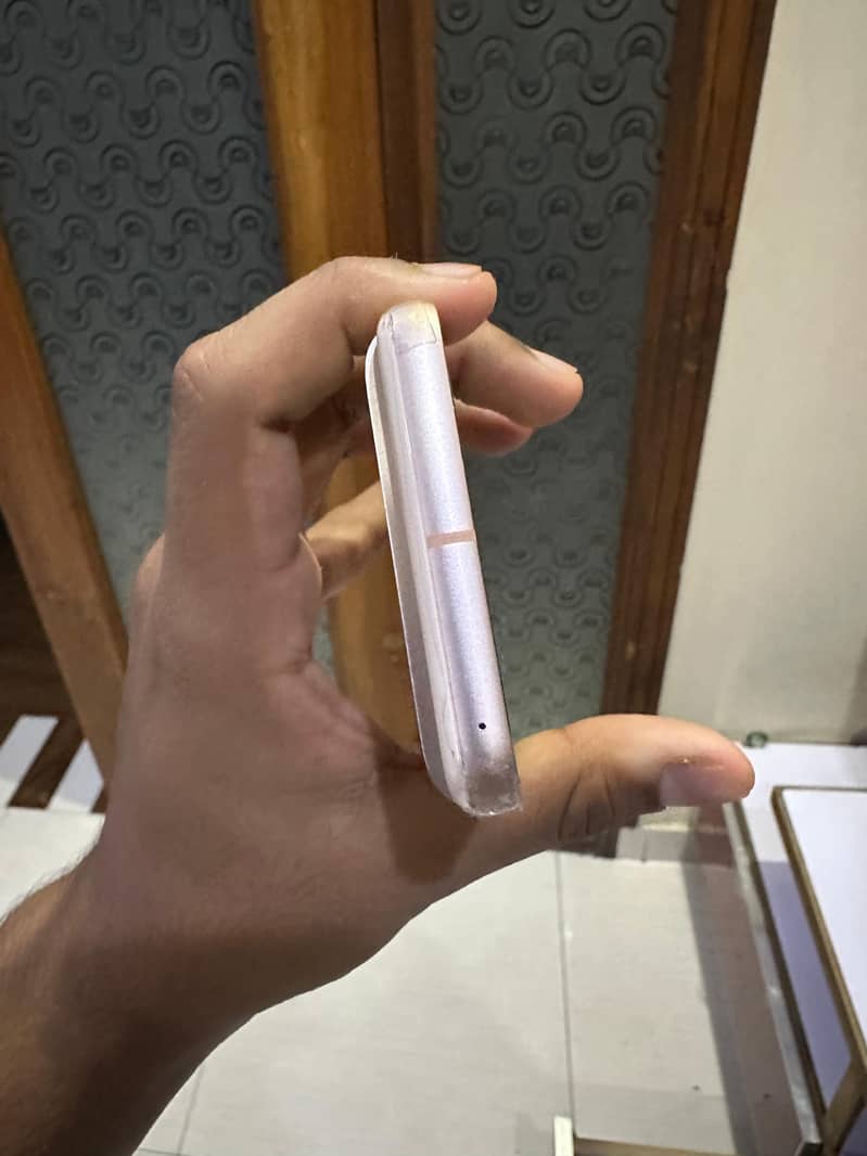 Google Pixel 8 1