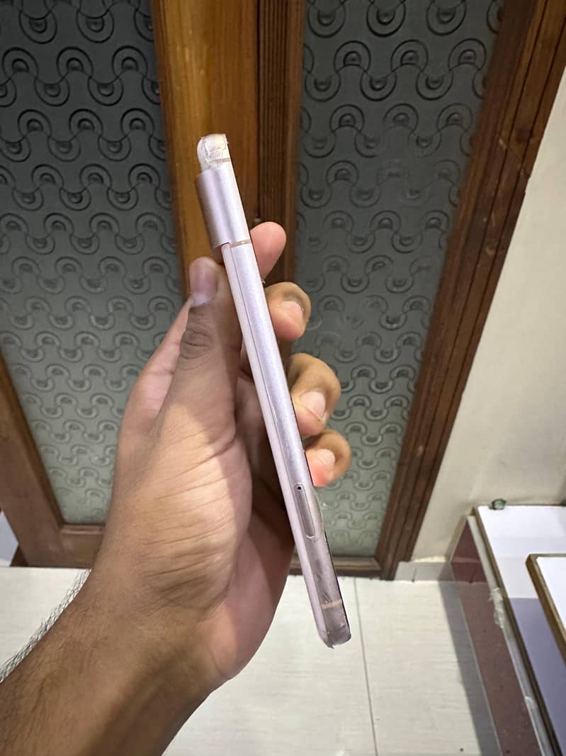 Google Pixel 8 5