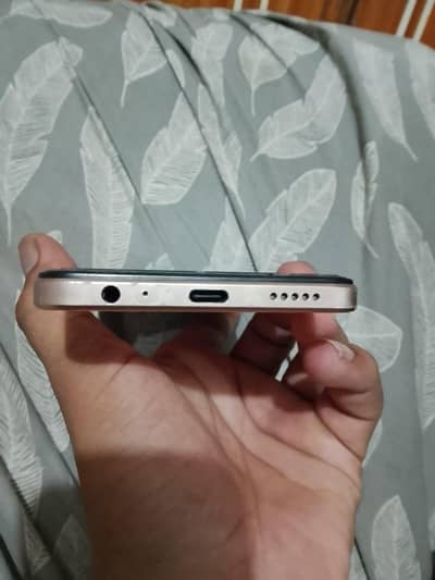 Vivo Y17s