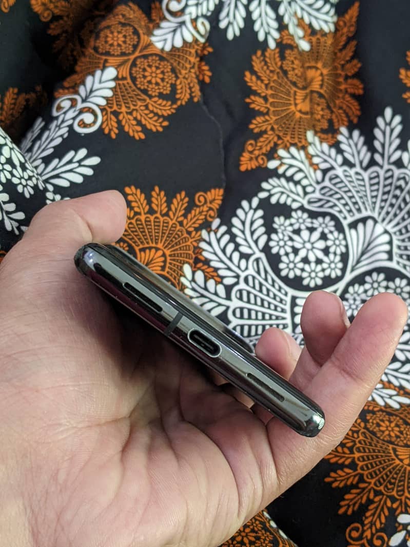 Google Pixel 7 Pro 2