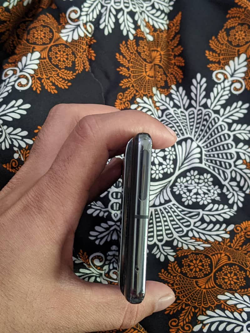 Google Pixel 7 Pro 4