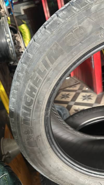 285/50R20 tyre tire size Michlien brand new condition