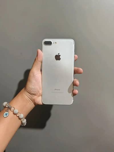 Apple iPhone 7 Plus my WhatsApp number 0329-70-43-995