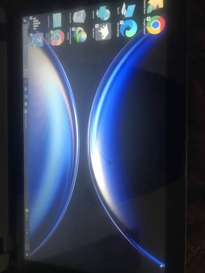 HP ENVY i7 4gen 6gb ram 119 gb ssd