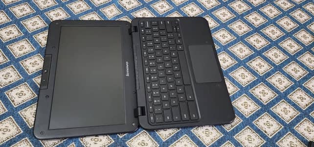 Chromebook touch screen